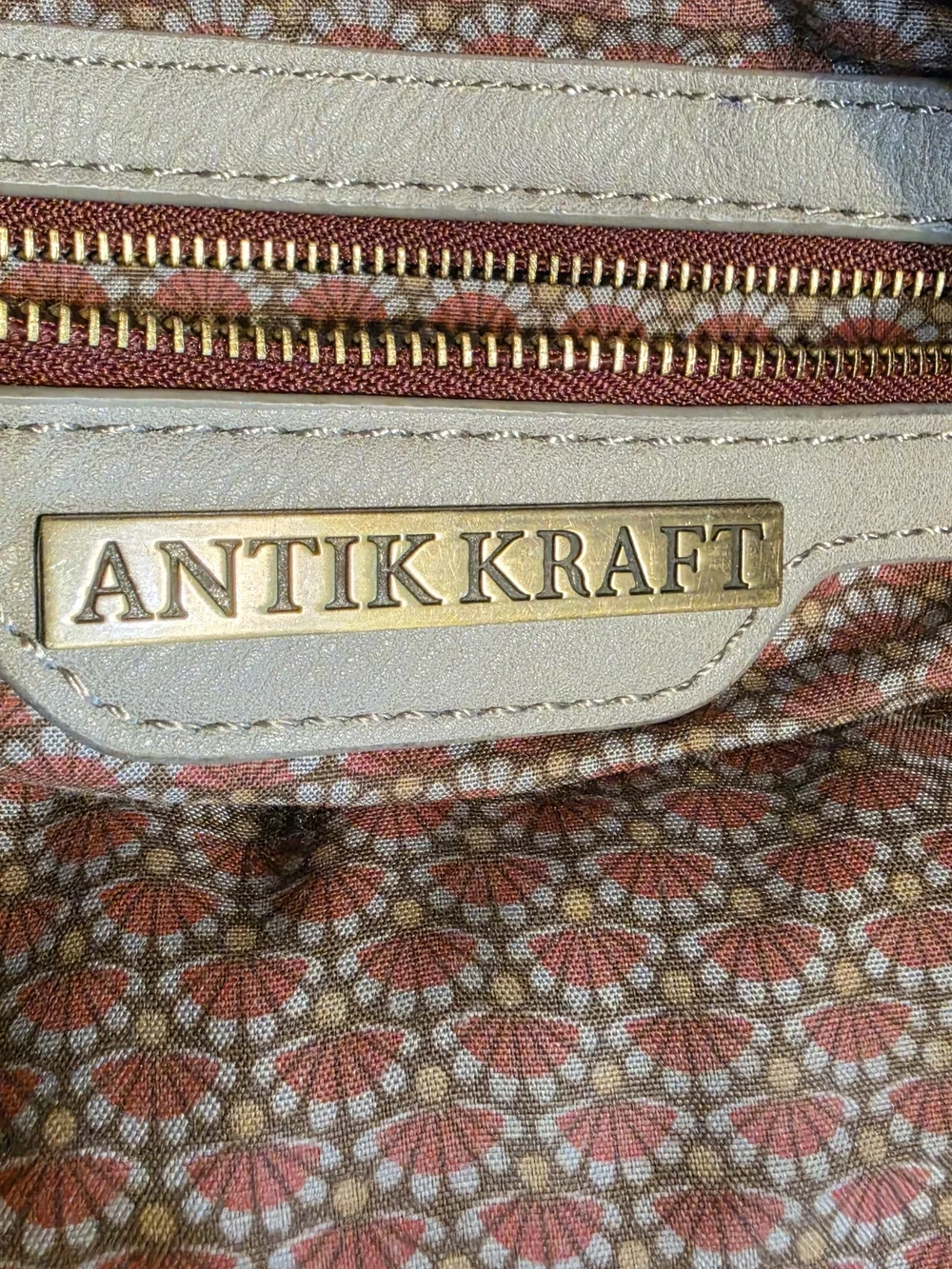 Antik Kraft Light Gray Leather Shoulder Bag with Braided Strap